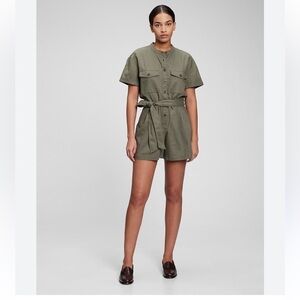 Gap Linen Cotton Romper Size Large Color Mesculen green